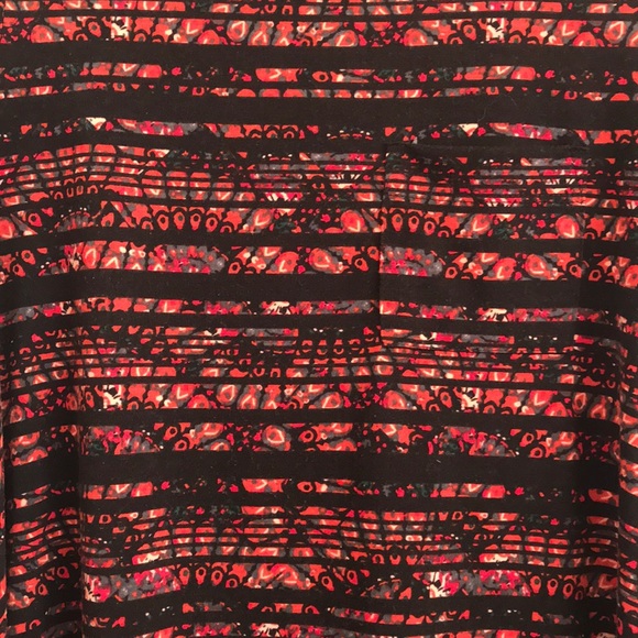 LuLaRoe Carly Xxs - Picture 2 of 5